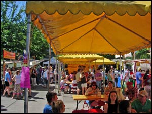 Farmers Market at Saturday Market